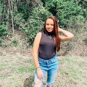 Meet your Posher, Brianna